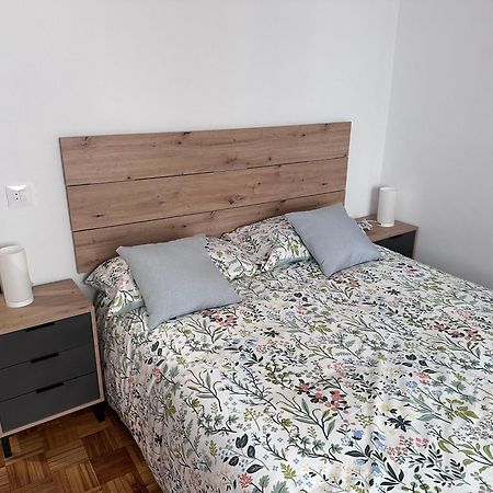 Acogedor Apartamento Con Vistas A La Catedral Y Parking 오비에도 외부 사진