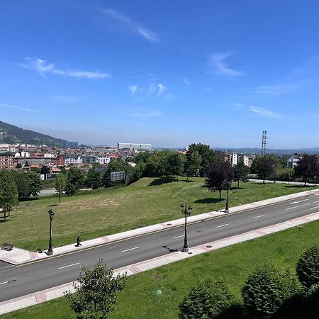 Acogedor Apartamento Con Vistas A La Catedral Y Parking 오비에도 외부 사진