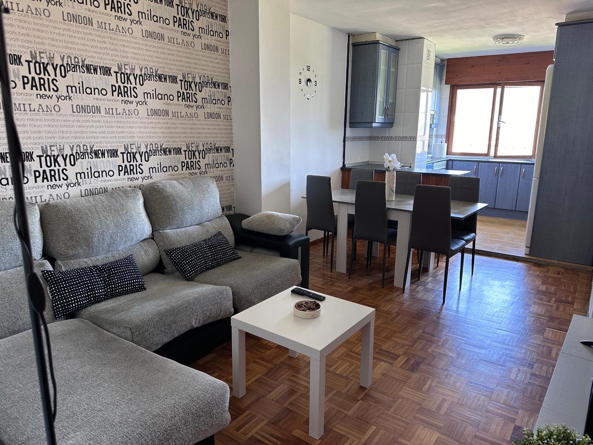 Acogedor Apartamento Con Vistas A La Catedral Y Parking 오비에도 외부 사진
